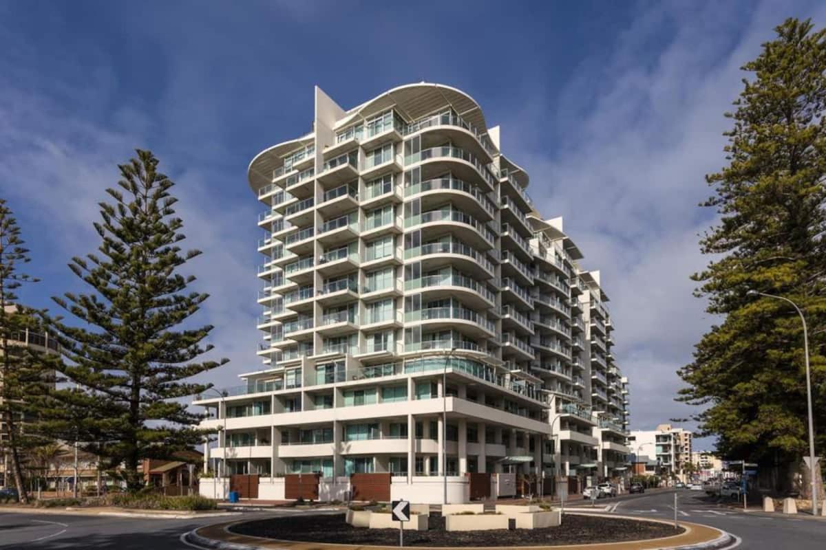 Cityviews @ Glenelg * Pool/Beach * Free Parking * Apartment Luaran gambar